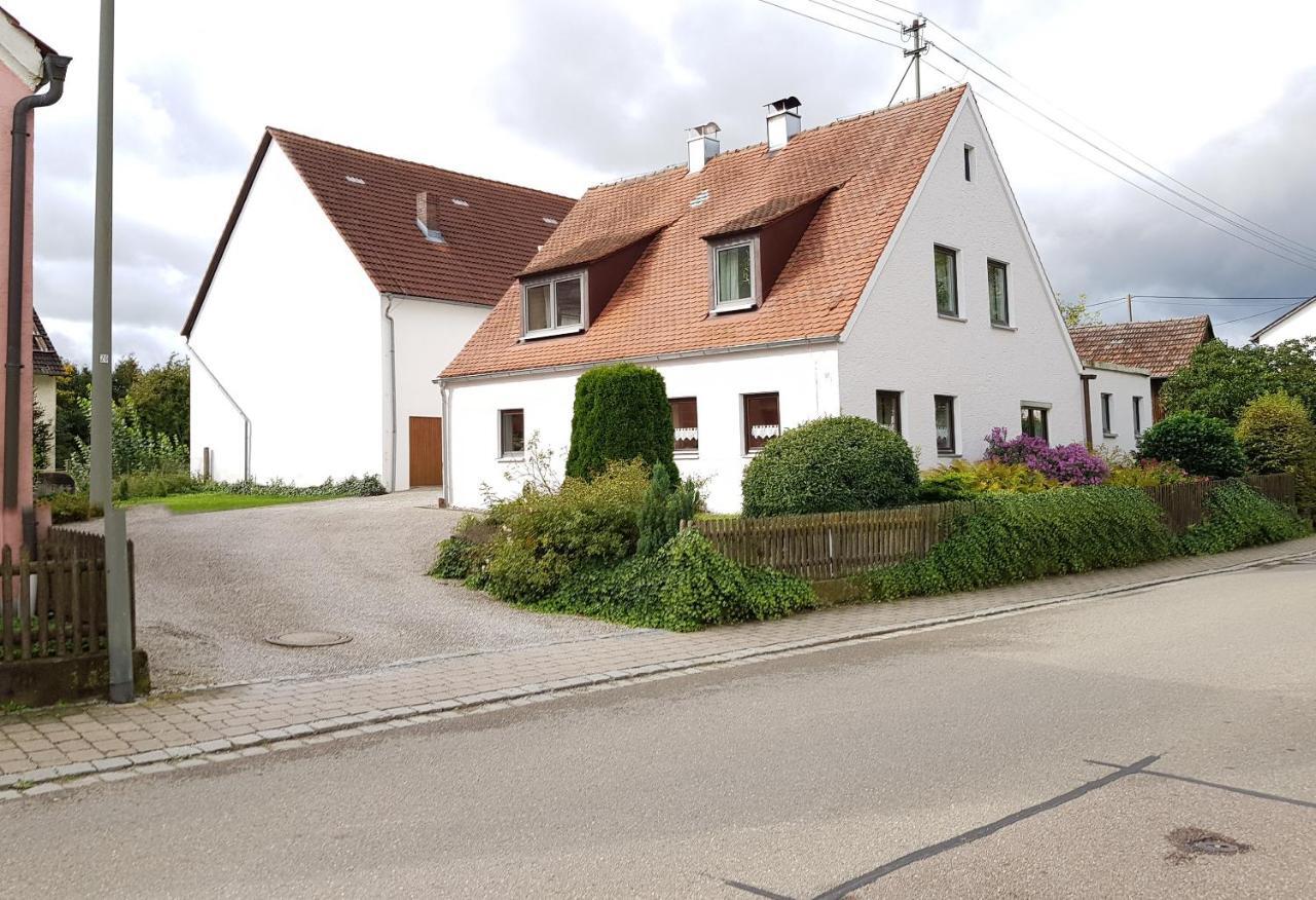 Kleines Haeuschen Im Gruenen Villa Monheim  Exterior photo